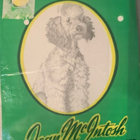 Petit point kits (vintage) by Canadian designer Jean McIntosh Patterns - Picture 12 of 13